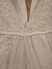 WHITE WEDDING GOWN (NEW) $800