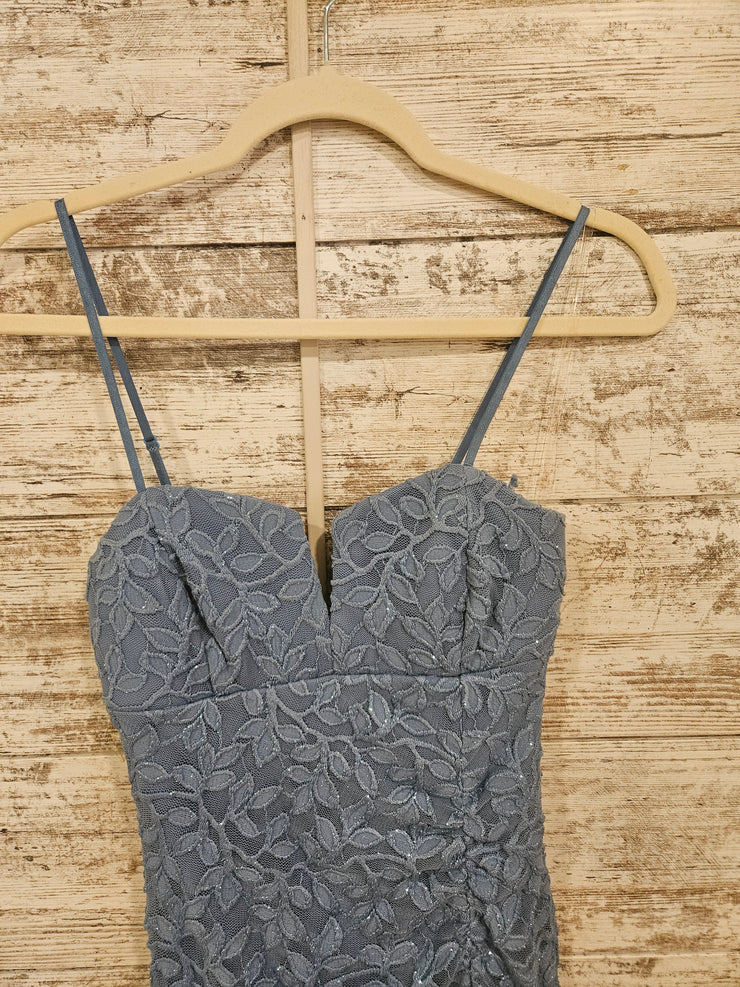 BLUE/FLORAL SHORT DRESS