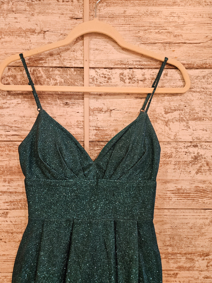 GREEN SPARKLY SHORT DRESS