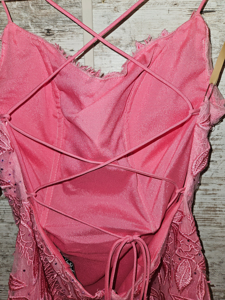 PINK LACE SHORT DRESS