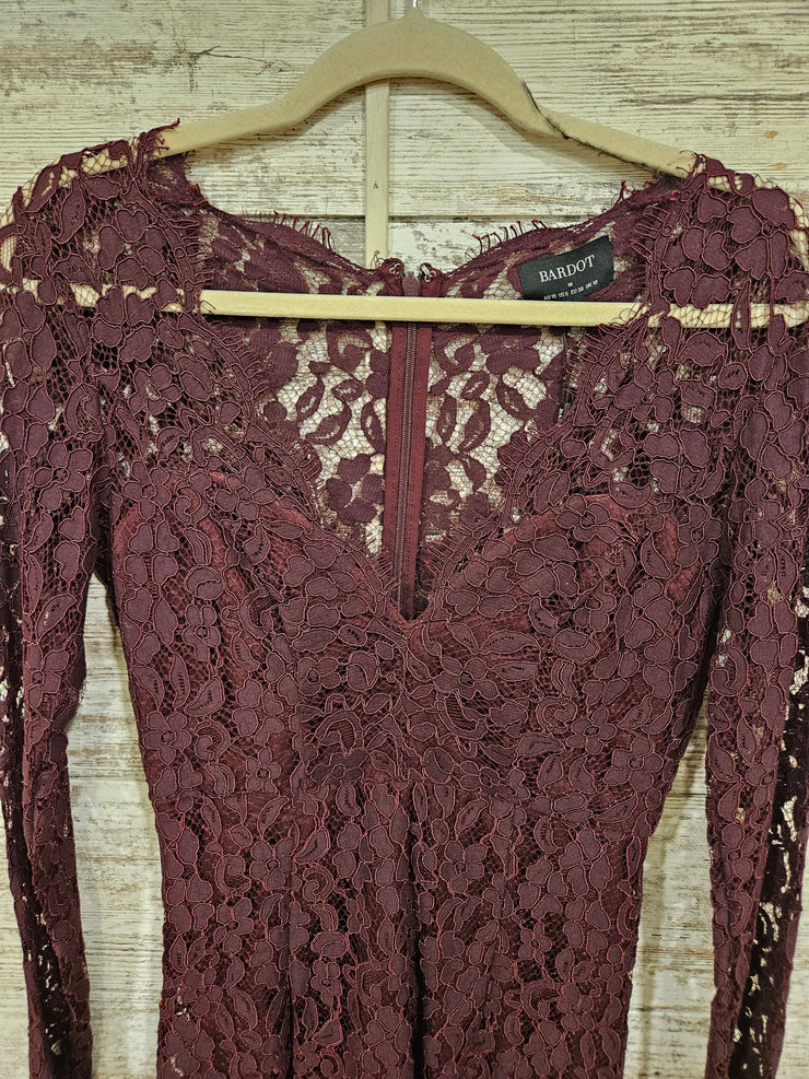 BURGUNDY LACE SHORT DRESS-NEW