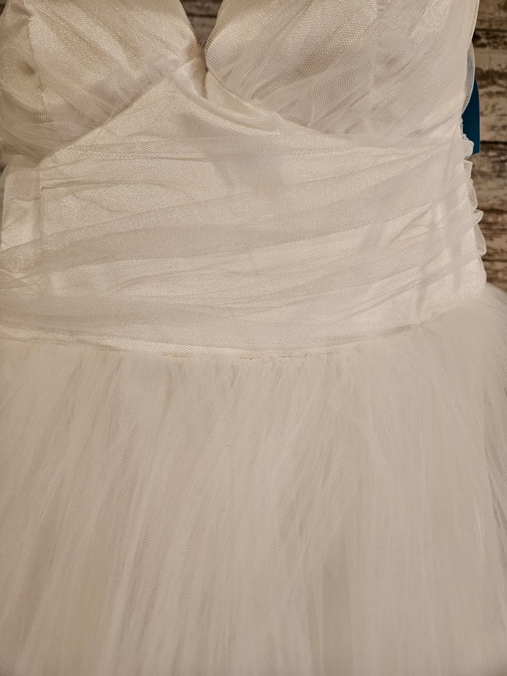 WHITE LAYERED A LINE GOWN -NEW