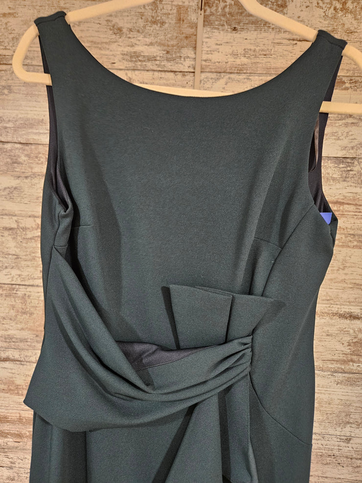 GREEN LONG EVENING GOWN