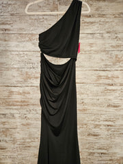 BLACK LONG EVENING GOWN