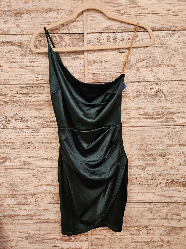 GREEN SHORT DRESS