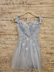 BLUE/FLORAL SHORT DRESS - NEW