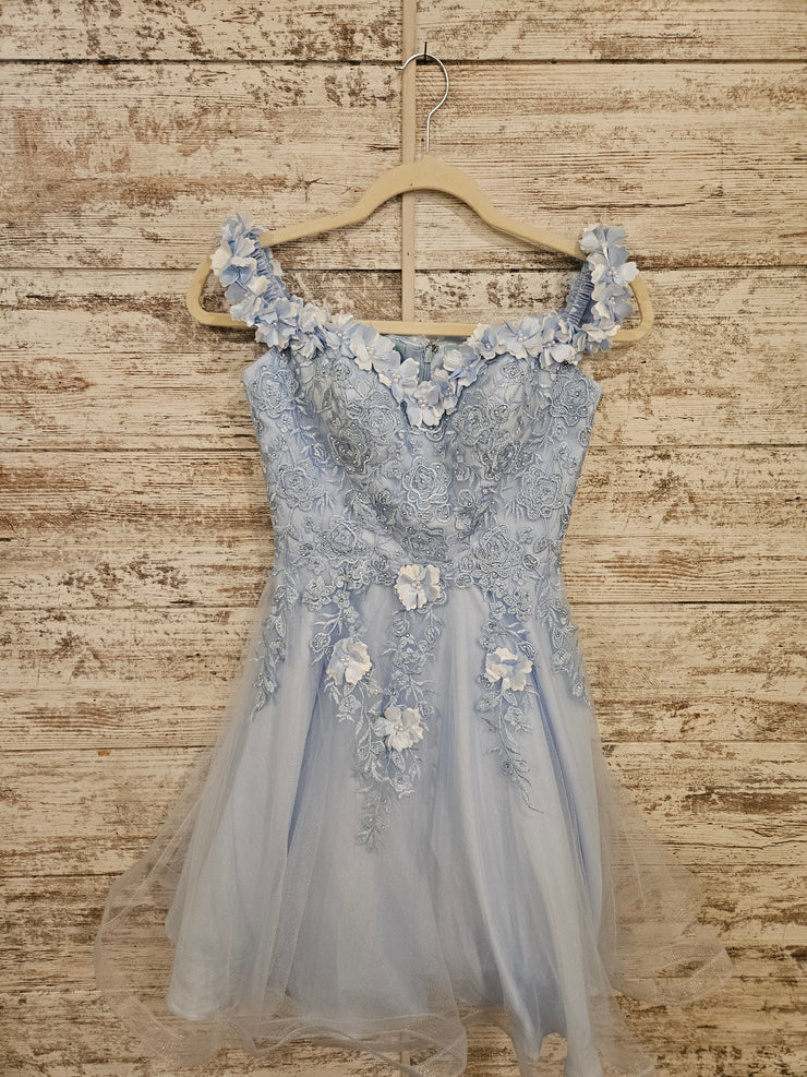 BLUE/FLORAL SHORT DRESS - NEW