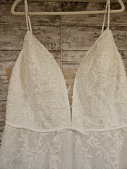 WHITE WEDDING GOWN (NEW) $800