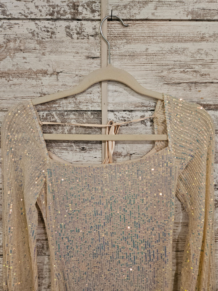 IVORY/GOLD SPARKLY SHORT DRESS