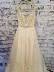 IVORY WEDDING GOWN (NEW) $1400