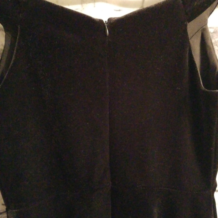 BLACK VELVET FLORAL SHORT DRES