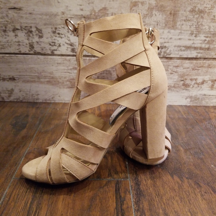 TAN ZIPPERED SHOES