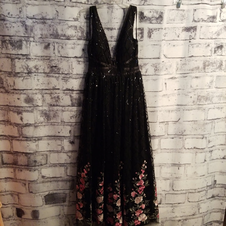 BLACK/FLORAL A LINE GOWN (NEW)