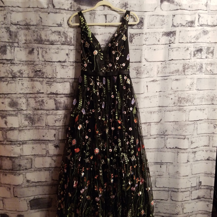 BLACK/FLORAL A LINE GOWN (NEW)