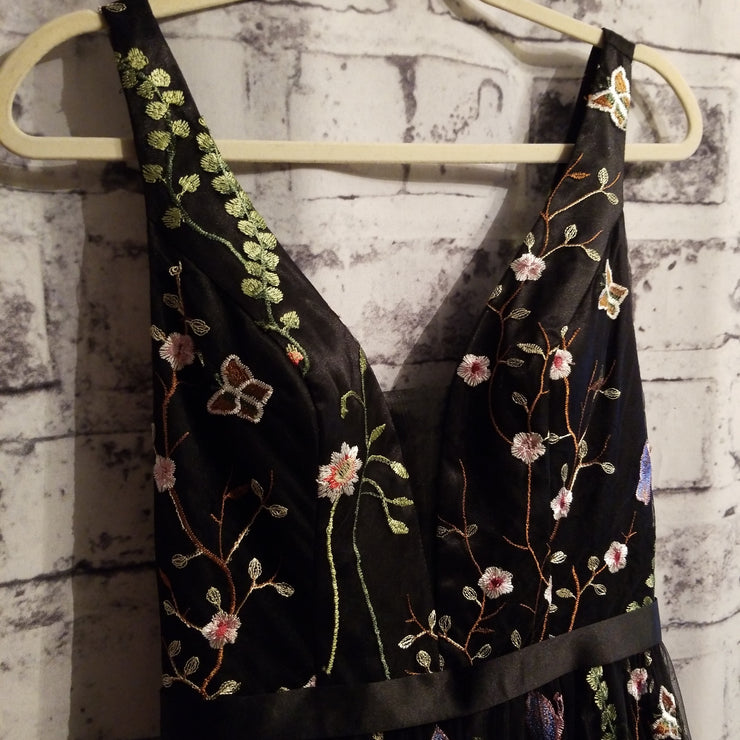 BLACK/FLORAL A LINE GOWN (NEW)