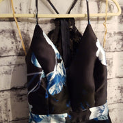 BLACK/FLORAL SHORT DRESS