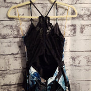 BLACK/FLORAL SHORT DRESS