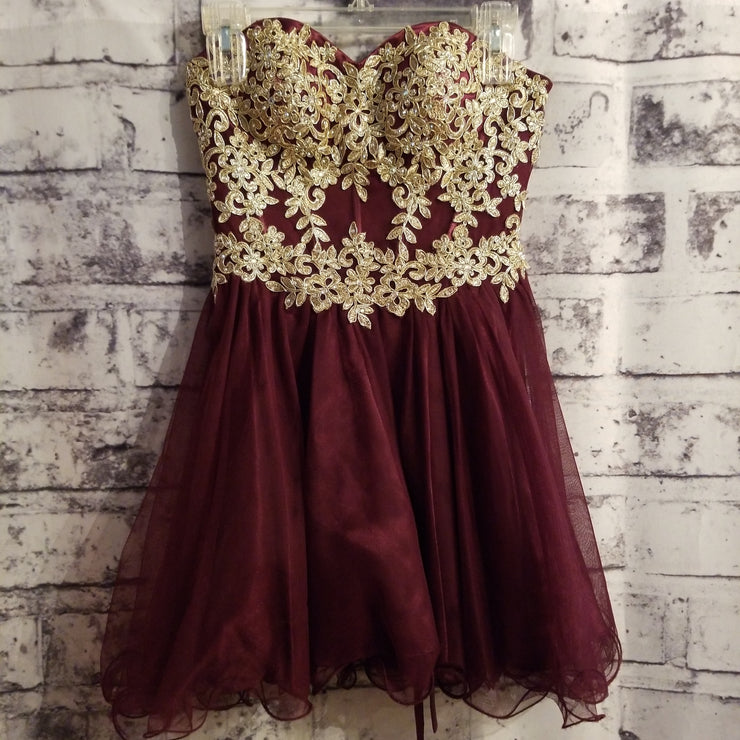 Burgundy and gold fashion short dress