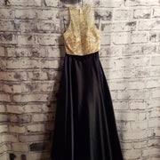 NAVY/TAN 2 PC. PRINCESS GOWN