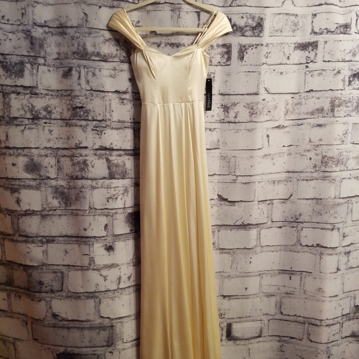 YELLOW LONG EVENING GOWN (NEW)
