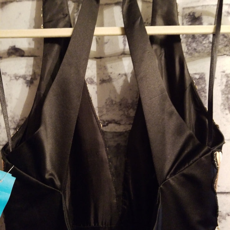 BLACK/FLORAL A LINE GOWN (NEW)