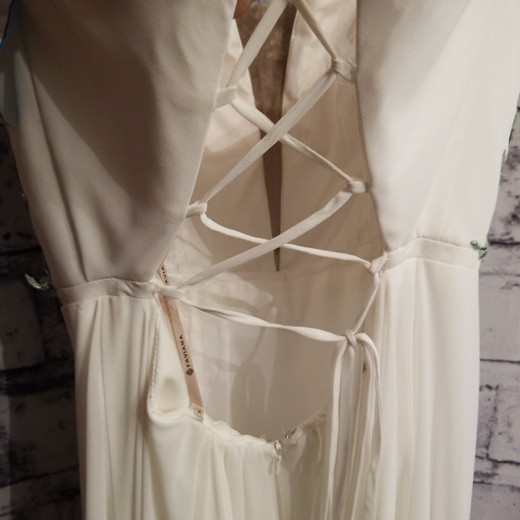 WHITE/FLORAL LONG DRESS (NEW)