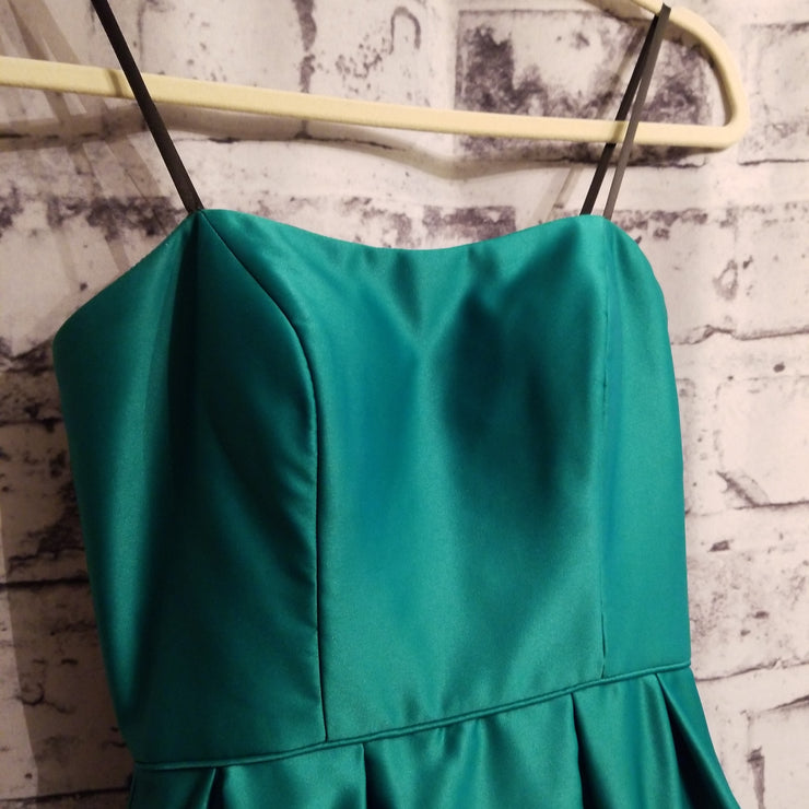 GREEN A LINE GOWN (NEW)