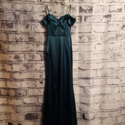 GREEN LONG EVENING GOWN