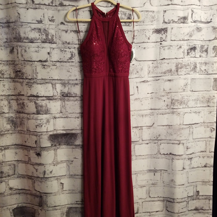 BURGUNDY LONG EVENING GOWN