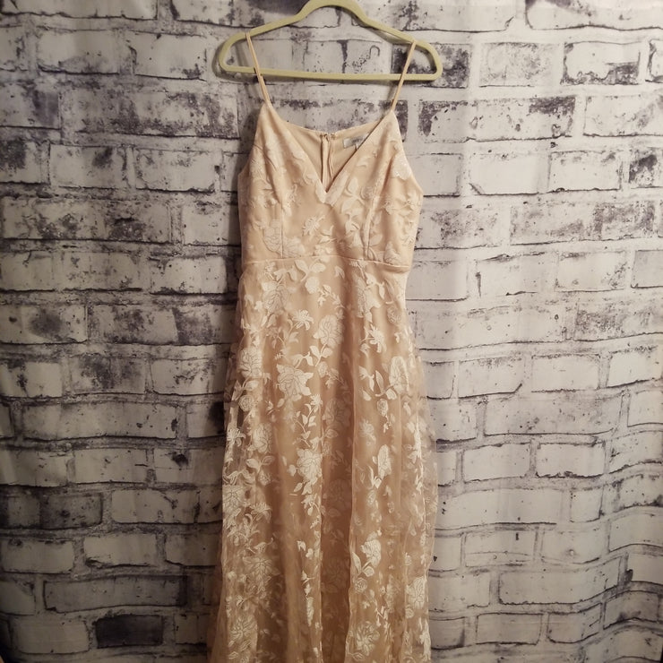 TAN/WHITE FLORAL A LINE (NEW)