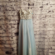 BLUE/WHITE A LINE GOWN