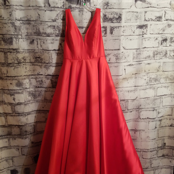 RED A LINE GOWN W/ REMOVABLE BUSTLE