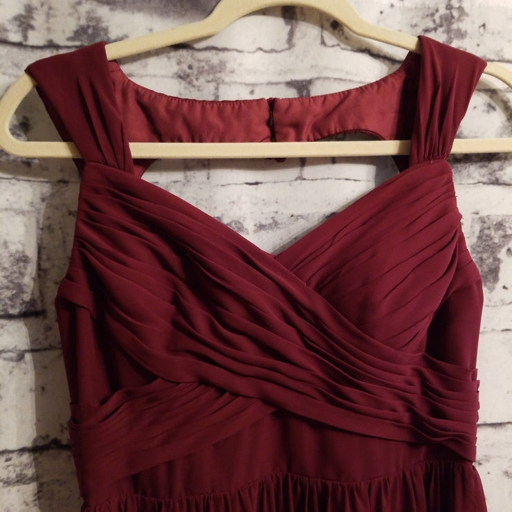 BURGUNDY LONG EVENING GOWN