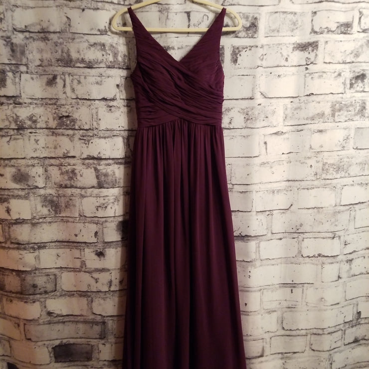 BURGUNDY LONG EVENING GOWN