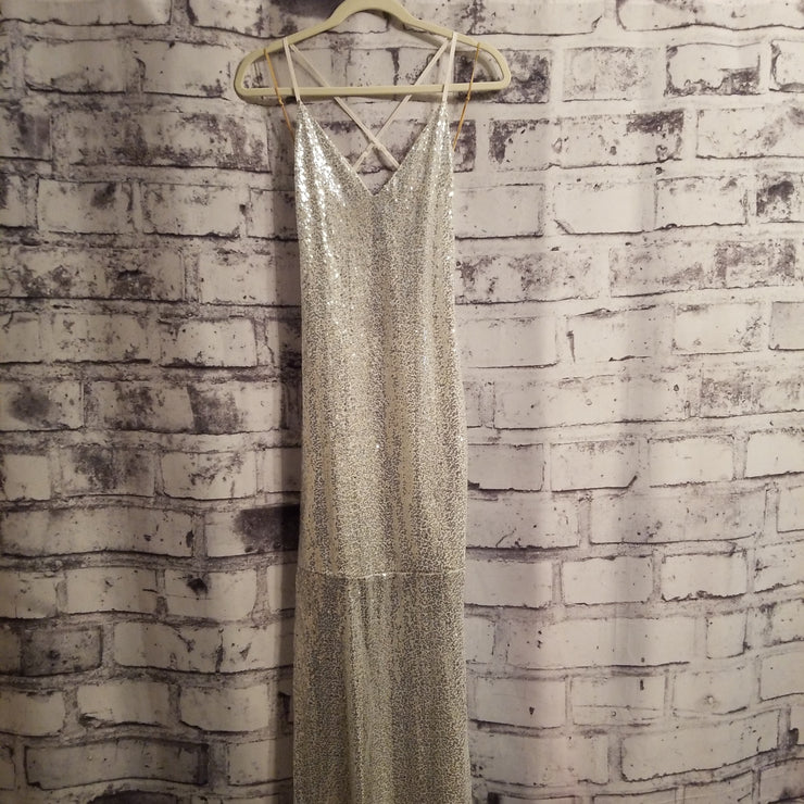 SILVER/WHITE LONG EVENING GOWN