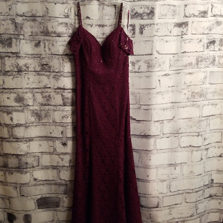 BURGUNDY LONG DRESS (NEW)