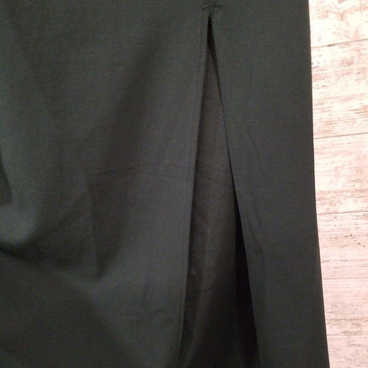 GREEN LONG EVENING GOWN