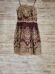 BURGUNDY/GOLD SHORT DRESS