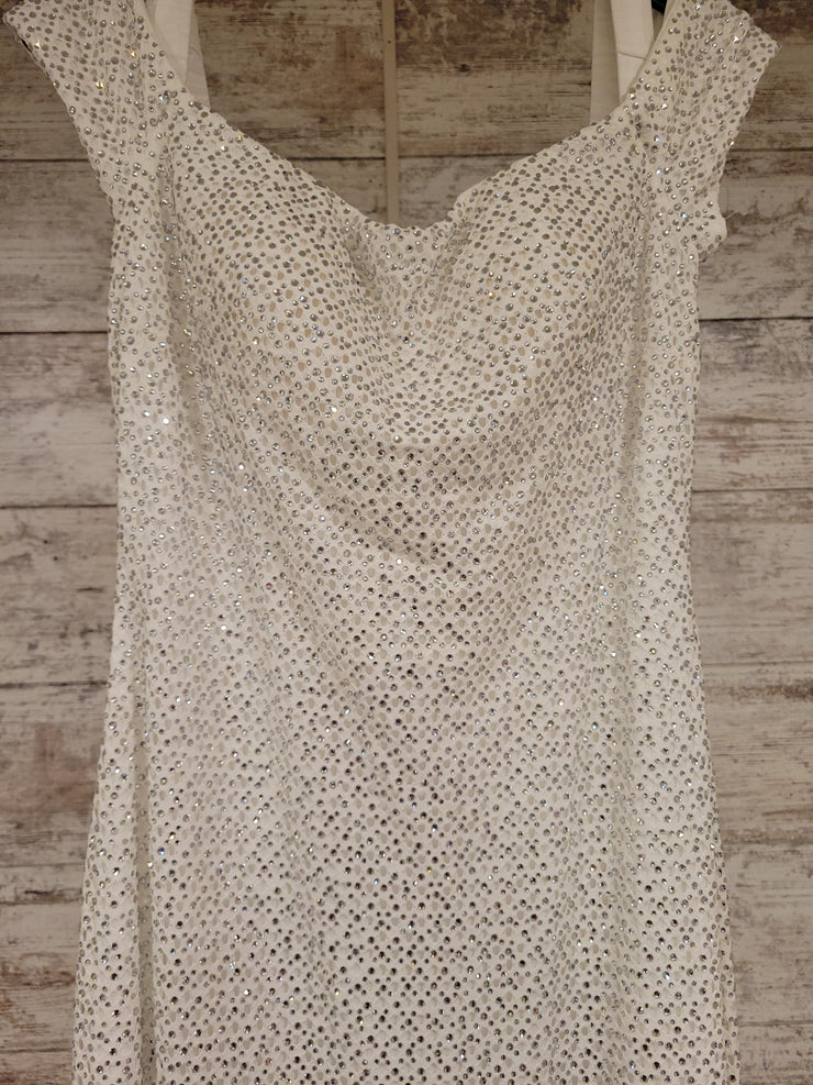 WHITE LONG EVENING GOWN (NEW)