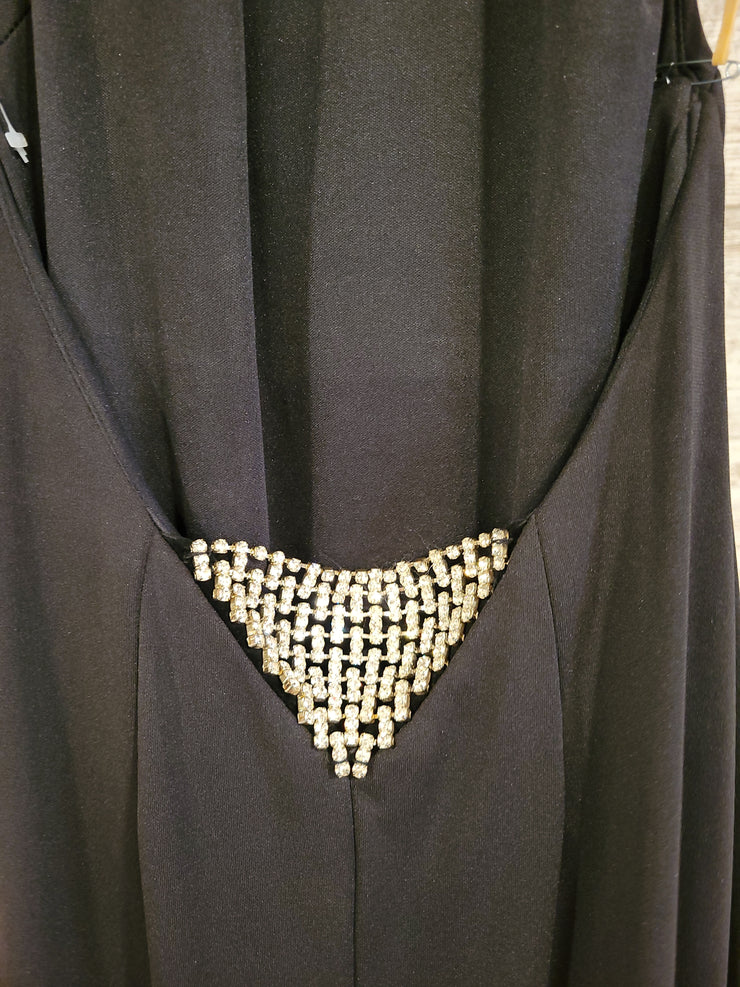 BLACK LONG EVENING GOWN