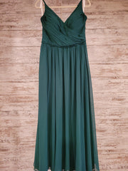 GREEN LONG EVENING GOWN