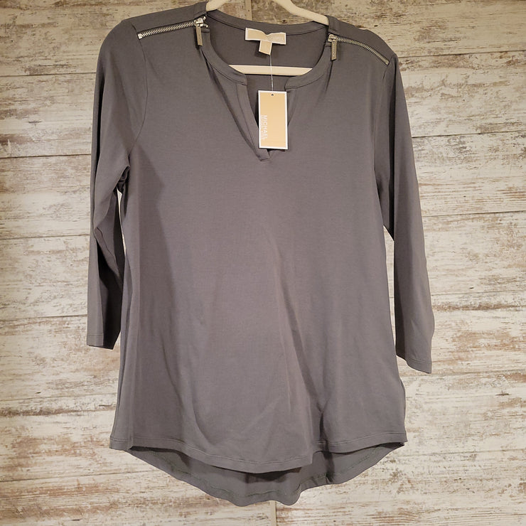 GRAY TOP (NEW) $69