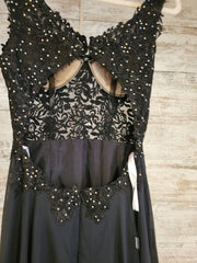 BLACK LONG EVENING GOWN (NEW)
