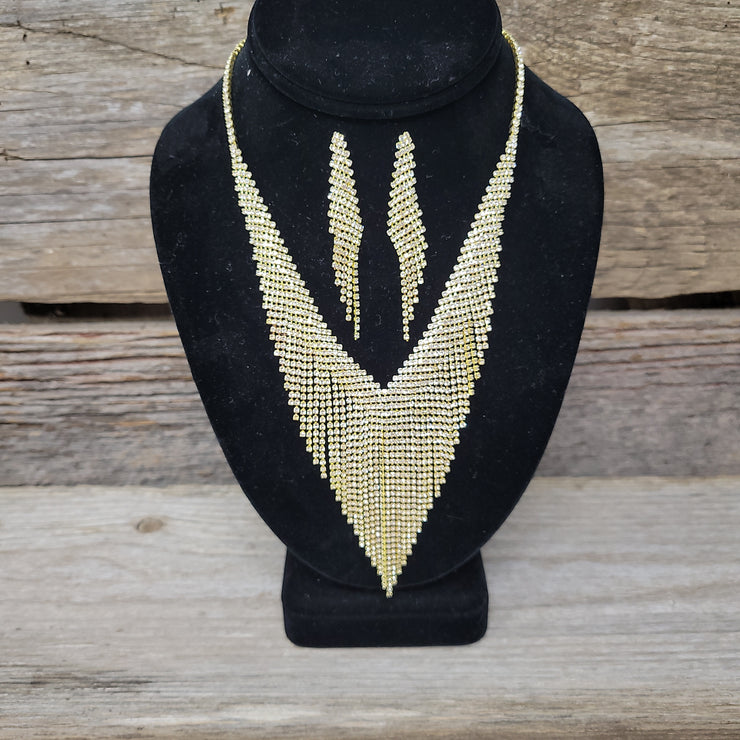 GOLD NECKLACE/EARRING SET