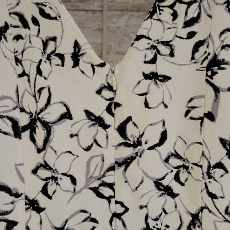 BLACK/WHITE SHORT DRESS