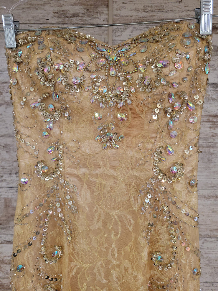 GOLD MERMAID GOWN