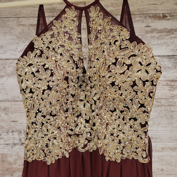 BURGUNDY/GOLD SHORT DRESS