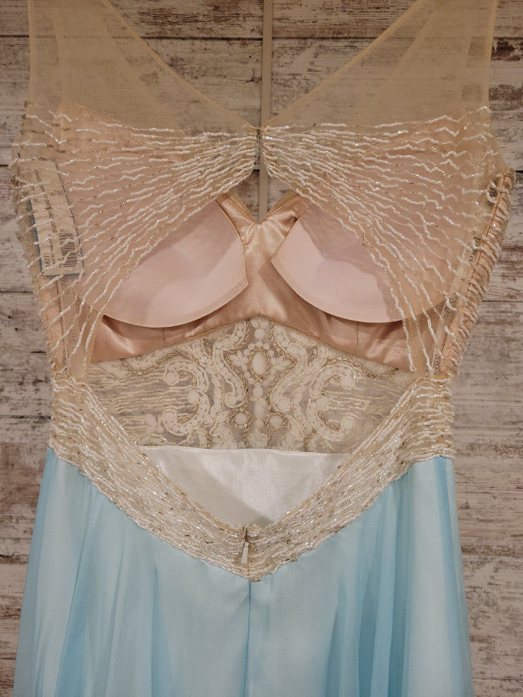 BLUE/IVORY LONG EVENING GOWN