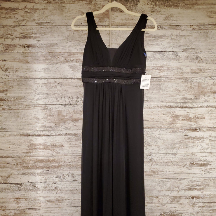 BLACK LONG EVENING GOWN (NEW)