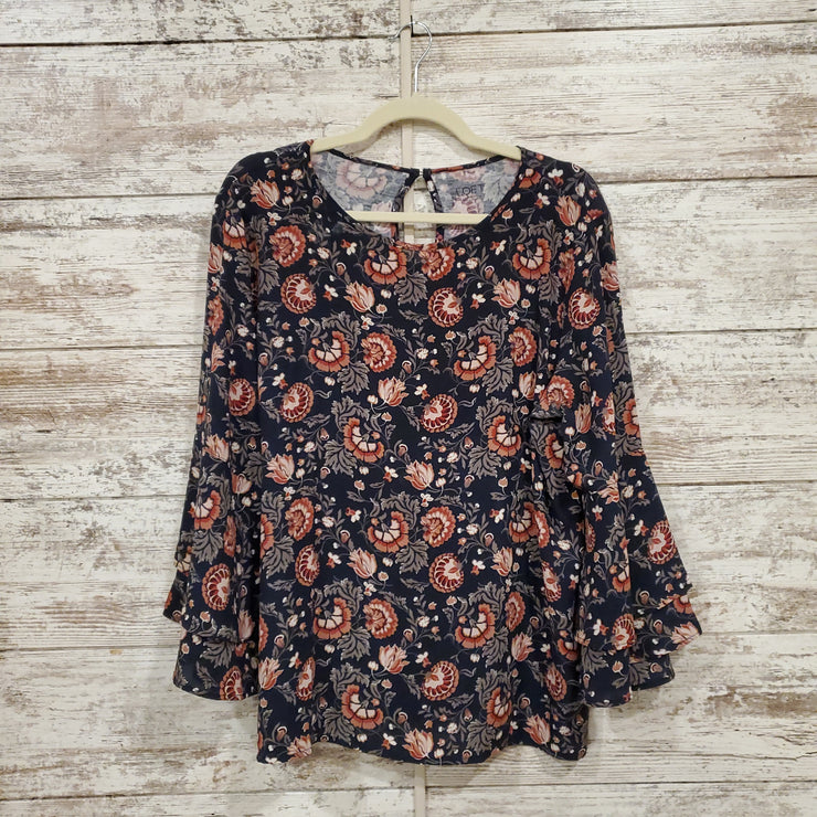 NAVY/FLORAL LONG SLEEVE TOP